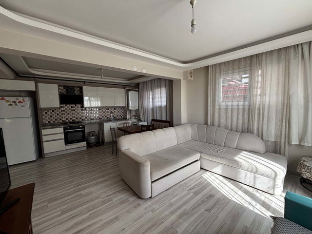 ÇİĞLİ ŞİRİNTEPE’DE EŞYALI 2+1 KİRALIK DAİRE