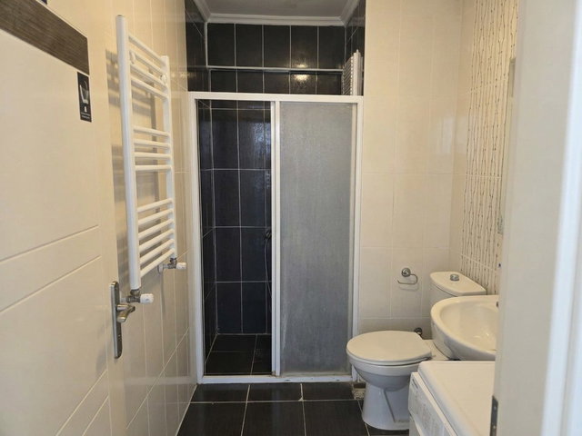 REMAX AREA'DAN GÖRÜKLE DUMLUPINAR’DA | ATATÜRK CADDESİ ÜSTÜ | ARA KAT 1+1 EŞYALI