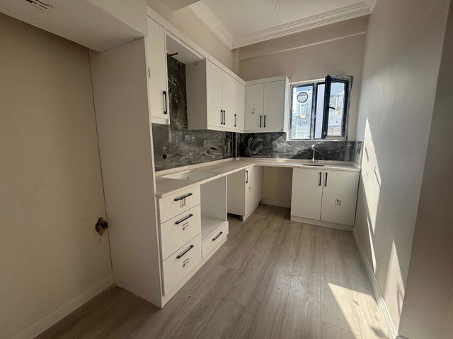 ATAKUM ÇAKIRLAR YALI MAHALLESİ'NDE DENİZE YÜRÜME MESAFESİNDE 2+1 MUTFAK SALON AYRI KİRALIK DAİRE