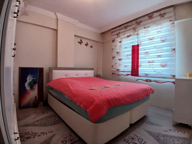 MERKEZİ KONUMDA SATILIK 3+1 AYRI MUTFAK DAİRE