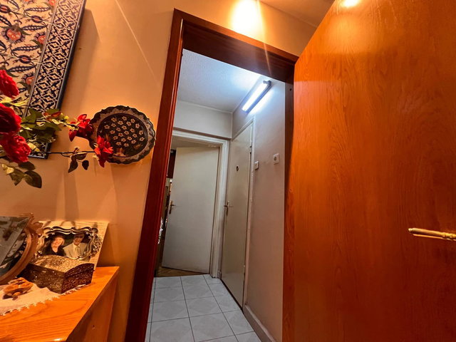BAHÇELIEVLER'DE MERKEZI KONUMDA 3+1 SATILIK DAIRE