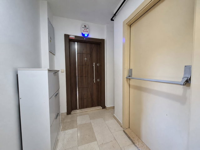 KARTAL YAKACIK GOLD LİFE SİTEİNDE  3+1 |OTOPARK | 3 CEPHELİ | BALKONLU | KREDİYE UYGUN