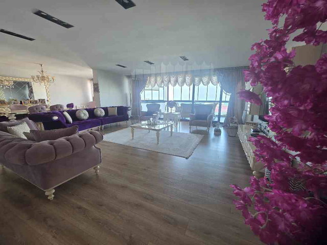 BLUESKY SİTESİNDE DENİZ&HAVUZ MANZARALI SATILIK LÜKS 4 +1 DAİRE