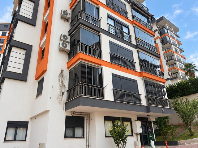 ŞEHİR HASTANESİ'NE ÇOK YAKIN 3+1 | AYRI MUTFAKLI | DOĞALGAZLI | FIRSAT DAİRE