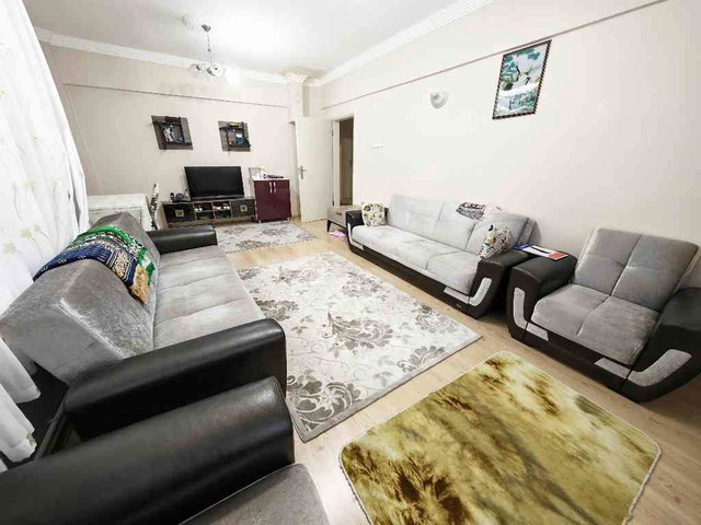 KARASU PLAJ CADDESİNDE ARAKAT 3+1 FIRSAT FİYATLİ DAİRE