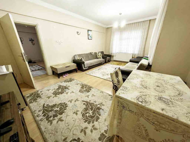 KARASU PLAJ CADDESİNDE ARAKAT 3+1 FIRSAT FİYATLİ DAİRE