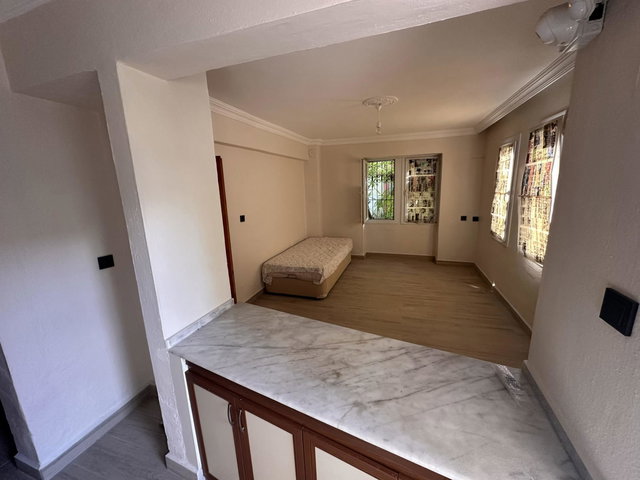 AKARCA YERGÜZLAR'DA, EŞYASIZ, 1+1 KİRALIK DAİRE