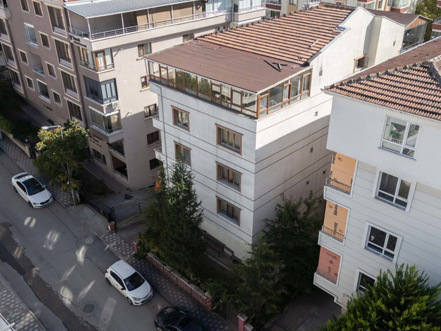 ERYAMAN MERKEZİ KONUMDA 3+1 YAPILI SATILIK DAİRE