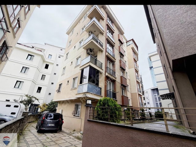 KARTAL CEVİZLİ KİRALIK HASTANE VE ADLİYE YAKINI 3+1