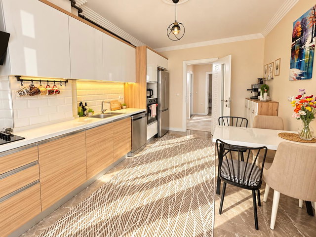 MENEMEN MERKEZDE GENİŞ EV SEVENLERE 3+1 SATILIK DAİRE