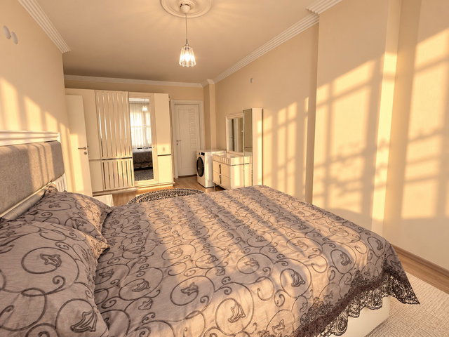 MENEMEN MERKEZDE GENİŞ EV SEVENLERE 3+1 SATILIK DAİRE