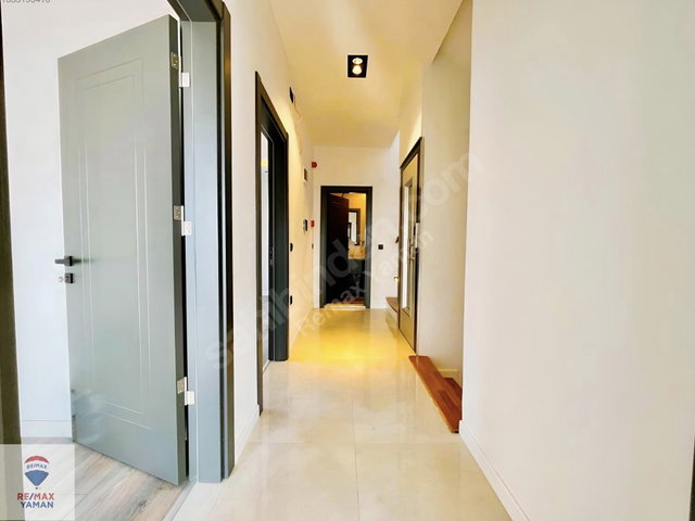 DARICA BAYRAMOGLU ASANSÖRLÜ 300M2 KİRALIK VİLLA