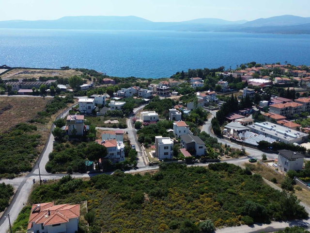 SIĞACIK AKKUM DENİZE YÜRÜME MESAFESİ 6+1 MÜSTAKİ KIRALIK VİLLA