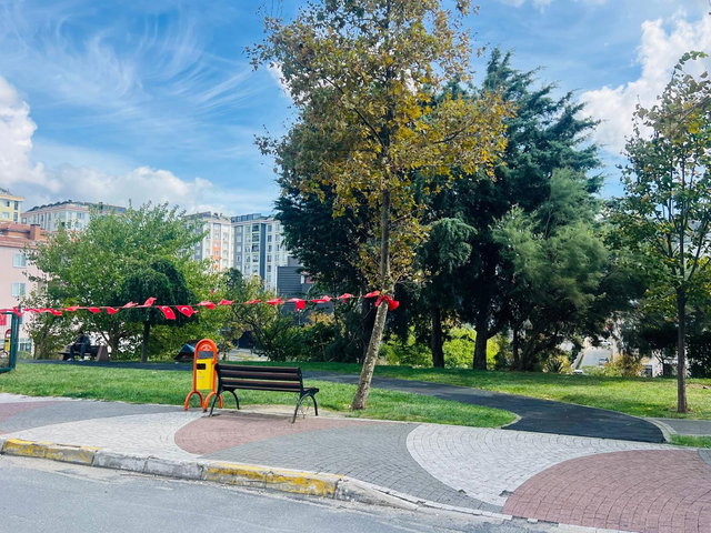 BEYLİKDÜZÜ ADNAN KAHVECİ MAHALLESİ 2+1