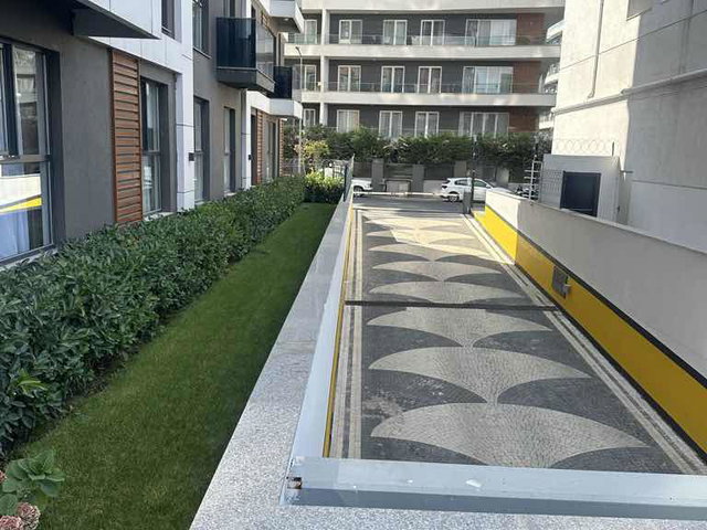 ÇORLU ESENTEPE METROPOL REZİDANS'TA HAVUZLU SİTEDE KİRALIK 1+1