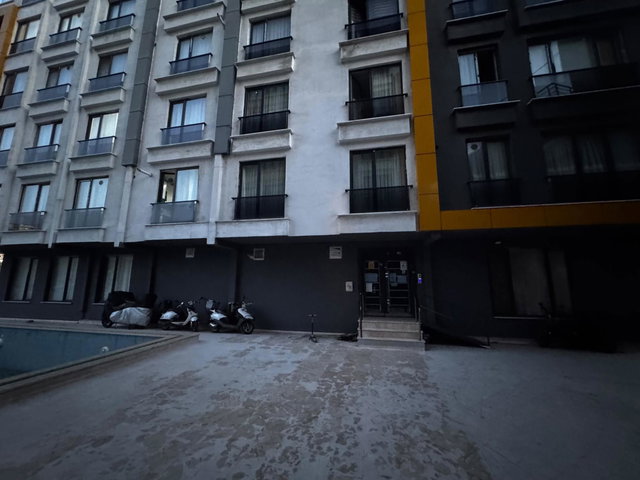 KAVAKLI MAHALLESİ SATILIK 1+1 DAİRE VOLVO KAVŞAĞI, BUTİK SİTEDE