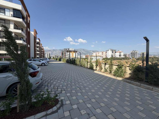 RENGİ ANTALYA GREEN LİFE SİTESİNDE KİRALIK 1+1 DAİRE