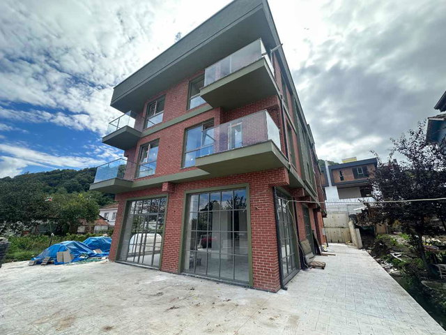 REMAX MOTTO DAN SATILIK 2+1  ANAYOL CEPHELİ DAİRE