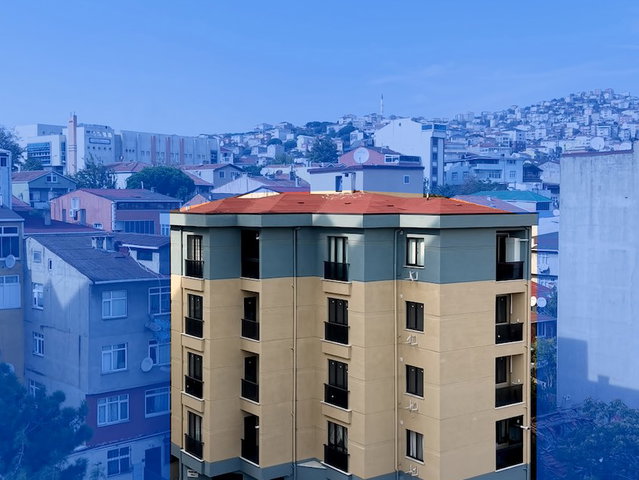 BERFİN TOPAL’DAN ESENKENT’TE YENİ BİNADA KİRACILI 2+1 SATILIK DAİRE