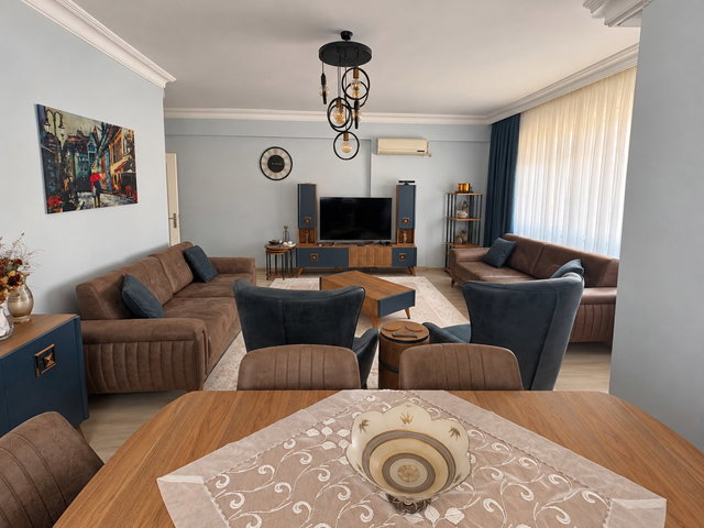 BAĞLARBAŞI MH. SİTE İÇİNDE FİYAT AVANTAJLI ASANSÖRLÜ 3+1 DAİRE