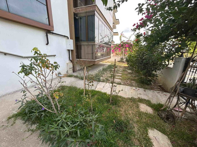 KADINLAR DENIZI'NDE SATILIK EŞYALI 1+1  DAIRE (3+1 TERS DUBLEKS POTANSIYELINE SAHIP!!)