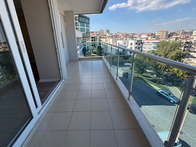 AMERİKAN HASTANESİNE YAKIN MESAFEDE KİRALIK 3+1 DUBLEKS DAİRE