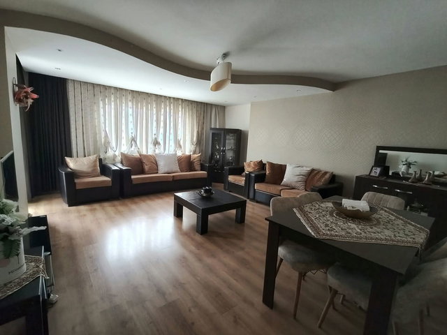 REMAX TOROS'TAN VİRANŞEHİR’DE DENİZE YAKIN DOĞALGAZLI 3 CEPHELİ SATILIK 3+1