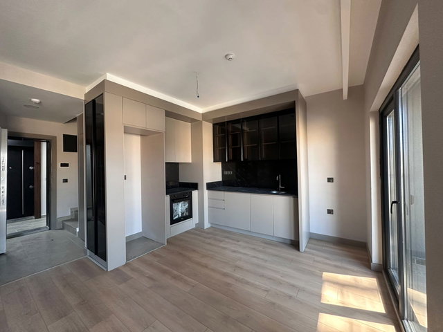 NATURA İNCEK C BLOK 5. KAT 2+1 DUBLEKS KİRALIK DAİRE