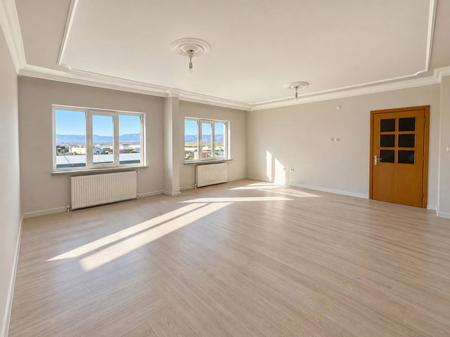 REMAX İLKE'DEN HİLALKENT'İN GİRİŞİNDE 3+1 SATILIK DAİRE
