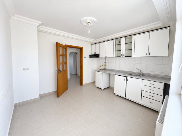 REMAX İLKE'DEN HİLALKENT'İN GİRİŞİNDE 3+1 SATILIK DAİRE
