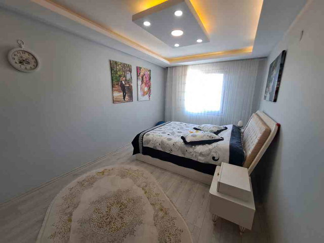 SEFERİHİSAR MERKEZDE SATILIK 3+1 DOĞALGAZLI TERASLI DUBLEX DAİRE