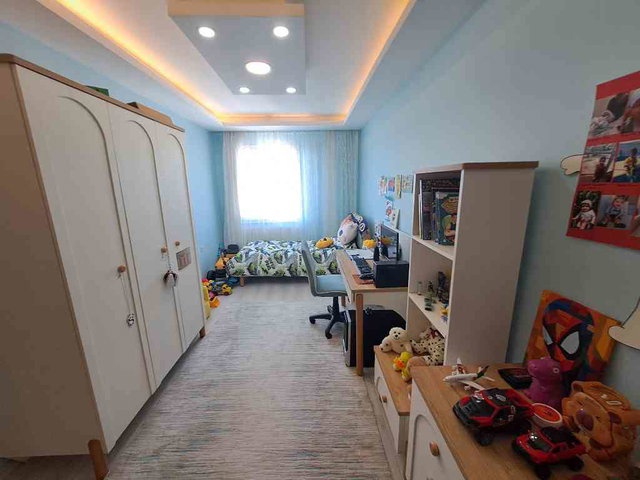 SEFERİHİSAR MERKEZDE SATILIK 3+1 DOĞALGAZLI TERASLI DUBLEX DAİRE