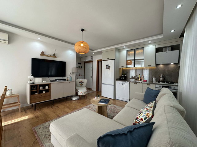 REMAX PRO YUNUS SERIN'DEN ŞİRİNEVLER’DE 2+1 KİRALIK DAİRE 2019 YAPIM BALKONLU