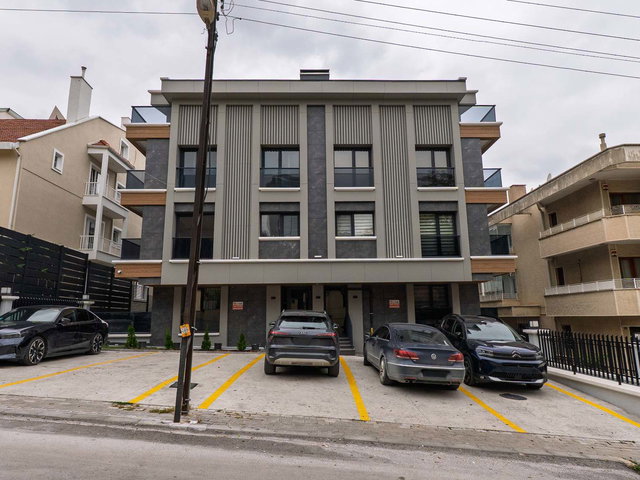 GOP ELÇİLİKLER BÖLGESİ SATILIK FIRSAT 1+1 DAİRE