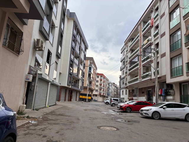 KARŞIYAKA,ÖRNEKKÖY'DE 3+1 SATILIK DAIRE