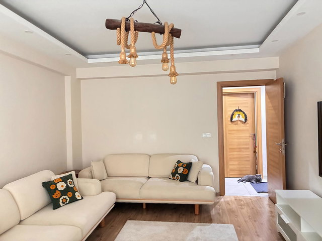 KARŞIYAKA,ÖRNEKKÖY'DE 3+1 SATILIK DAIRE