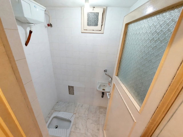 KADIKÖY SAHRAYICEDİT İŞYERINE UYGUN 3+1 GENİŞ GİRİŞ KATI KİRALIK DAİRE
