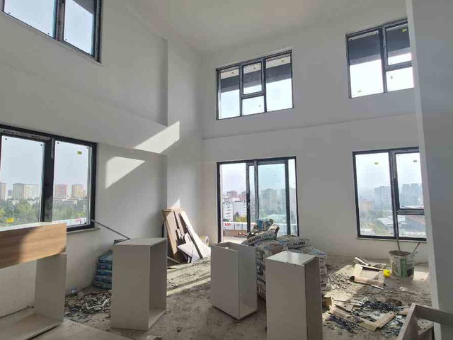 ERYAMAN DA YATAY MIMARI TERASLI LOFT DAIRE