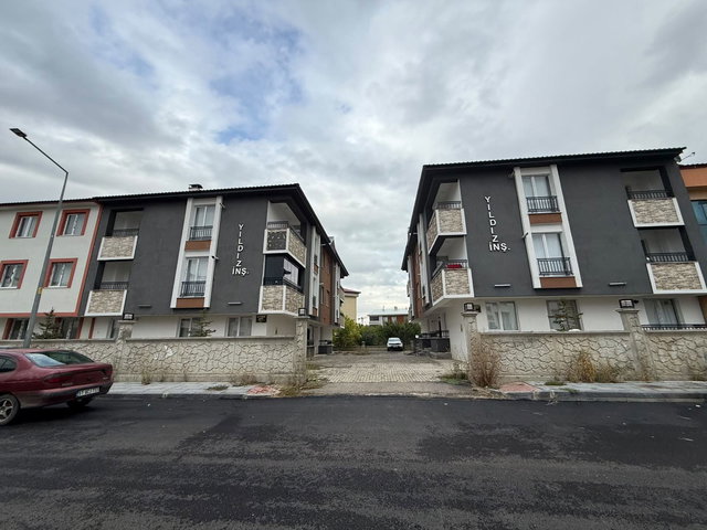REMAX İLKE'DEN DADAŞKENT'TE 1+1 FULL EŞYALI SATILIK DAİRE