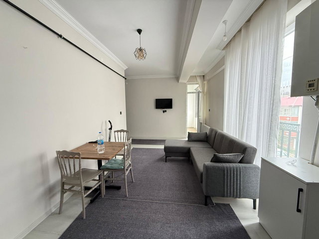 REMAX İLKE'DEN DADAŞKENT'TE 1+1 FULL EŞYALI SATILIK DAİRE