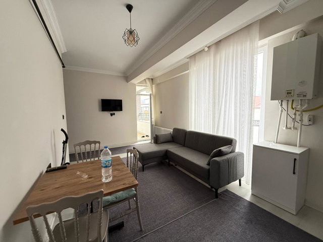 REMAX İLKE'DEN DADAŞKENT'TE 1+1 FULL EŞYALI SATILIK DAİRE