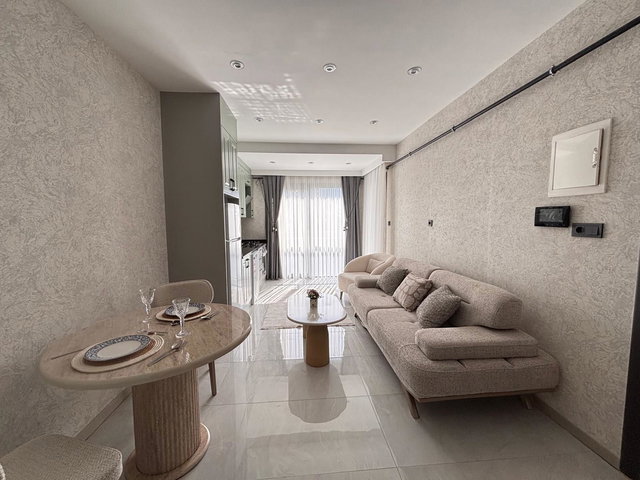 REMAX MODEL DEN SİTELER MAHALLESİ NDE PARK CEPHELİ, FULL EŞYALI SATILIK 1+1 APART