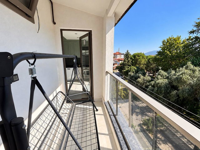 REMAX MODEL DEN SİTELER MAHALLESİ NDE PARK CEPHELİ, FULL EŞYALI SATILIK 1+1 APART