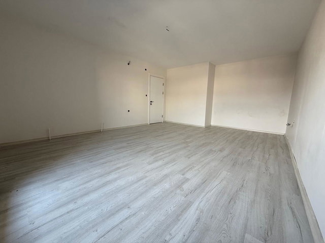 214 KARŞIYAKA İMBATLI ANADOLU CADDESİN DE 4+1 KIRALIK DAIRE