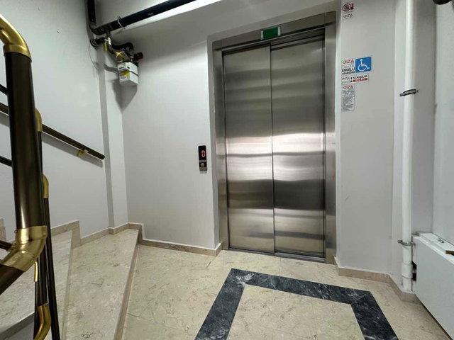 SULTANBEYLİ METRO İSTASYONUNA YAKIN GÜNEY CEPHE GENİŞ 2+1
