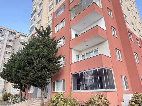KURTKÖY PENDİK ÇEVİK SİTESİ  SATILIK 3+1 DAİRE