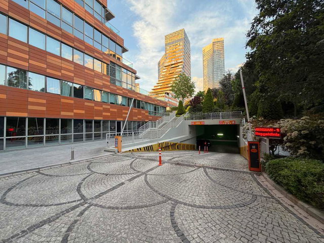 VARYAP MERİDİAN ATAŞEHİR’DE GÜNEY CEPHE 23. KAT 3+1 | 160 M² | KREDİYE UYGUN