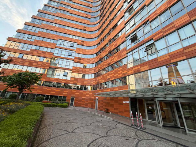 VARYAP MERİDİAN ATAŞEHİR’DE GÜNEY CEPHE 23. KAT 3+1 | 160 M² | KREDİYE UYGUN