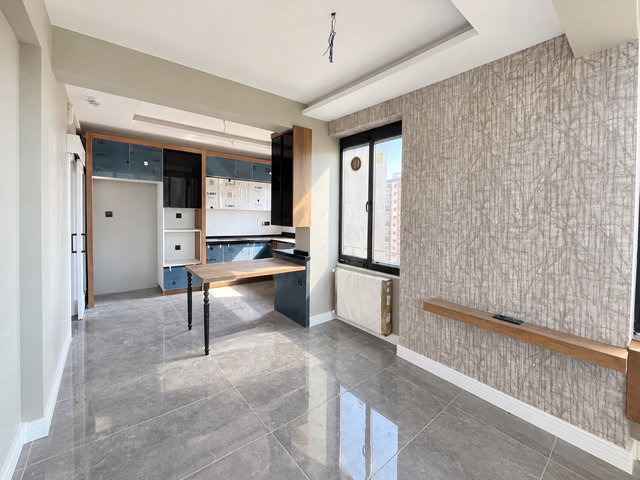 REMAX PALM'DEN MERKEZ MAH. SİTE İÇİ SIFIR BİNA DA 3+1 KİRALIK