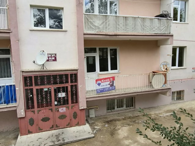 REMAX İLKE'DEN YENİŞEHİR'DE 3+1 KİRALIK DAİRE